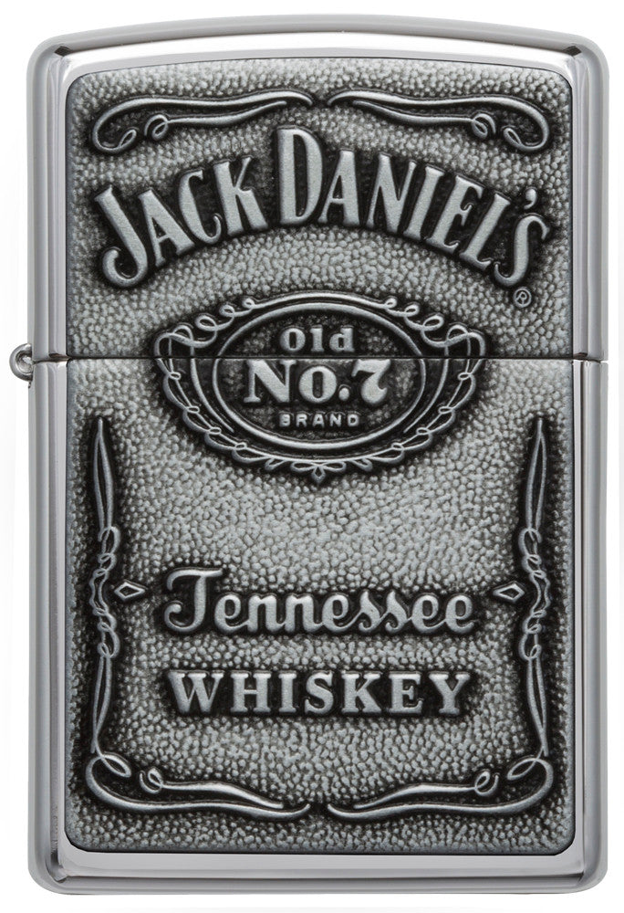 Frontansicht Zippo Feuerzeug High Polish Chrome mit Jack Daniels Emblem