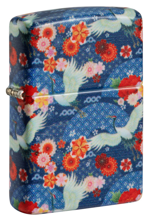 Frontansicht 3/4 Winkel Zippo Feuerzeug Kimono 540 Grad Design mit weißen großen Vögeln und roten Blumen