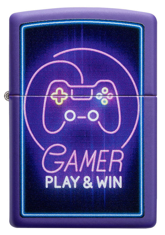 Frontansicht Zippo Feuerzeug lila mit Controller und dem Schriftzug Play & Win