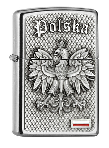 Frontansicht 3/4 Winkel Zippo Feuerzeug chrom Polska mit Staatsadler und kleiner Flagge Emblem