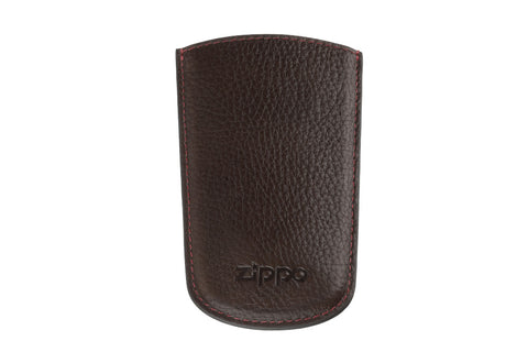 Frontansicht Zippo Schlüsselanhänger Leder braun mit Zippo Logo