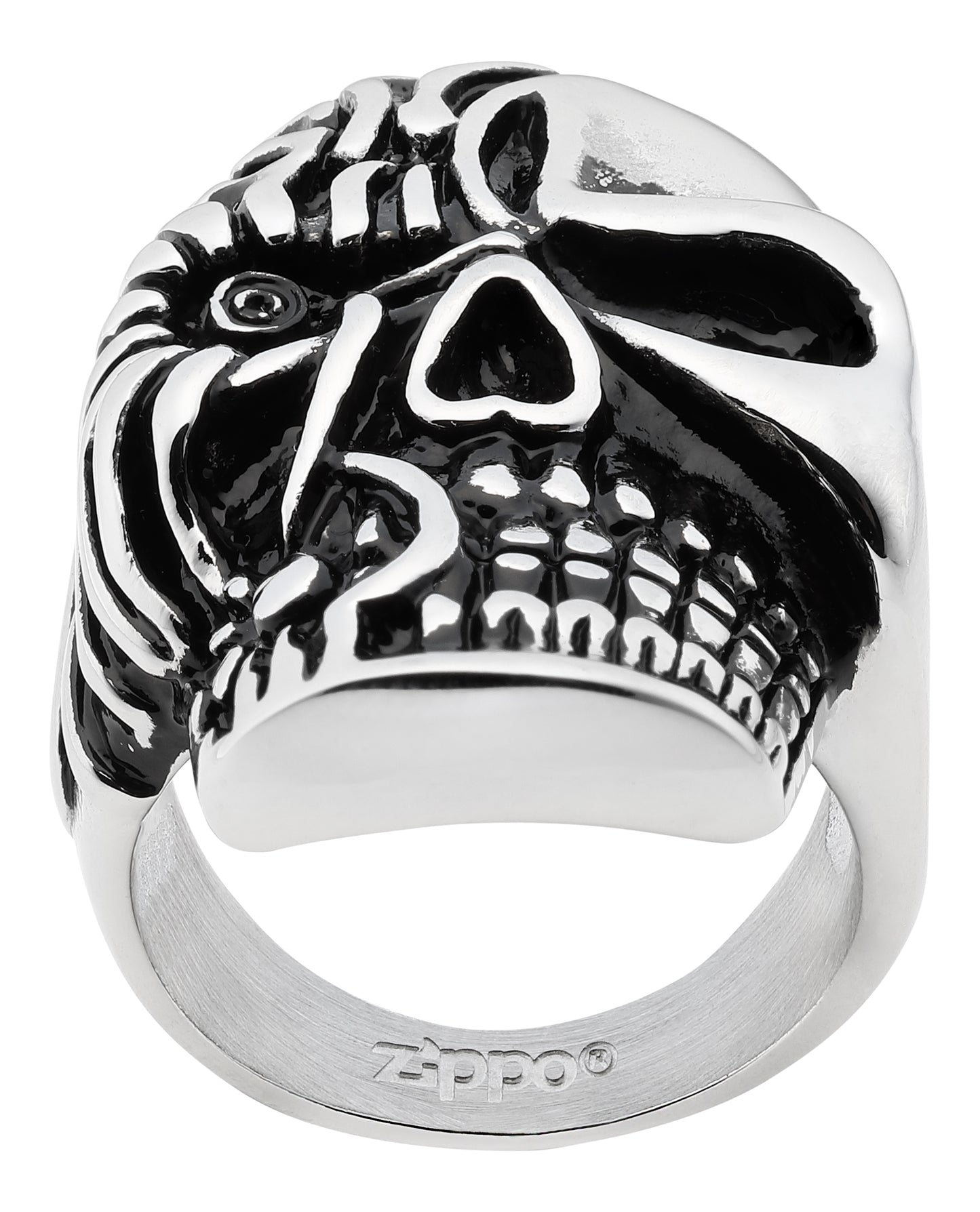 Von unten Zippo Ring Edelstahl Totenkopf
