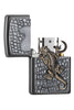 Zippo Feuerzeug grau mit Gecko Emblem geöffnet