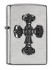 Frontansicht 3/4 Winkel Zippo Feuerzeug chrom mit verziertem Kreuz Emblem