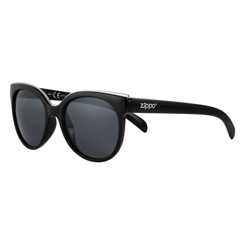 Frontansicht 3/4 Winkel Zippo Sonnenbrille schwarzer mit Silberapplikation am oberen Brillenrand