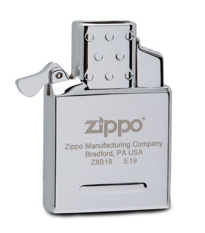 Zippo Doppelbrenner Butangaseinsatz Frontansicht ¾ Winkel