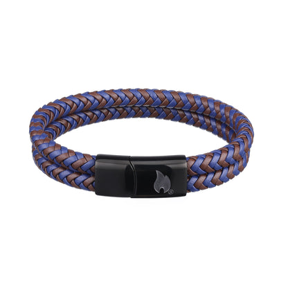 Zippo Lederarmband Frontansicht braun blau geflochten mit schwarzem Edelstahlverschluss und Zippo Flamme drauf