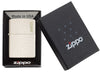 Zippo Feuerzeug Mercury Glass weiß gold gesprenkelt mit Zippo Logo in geöffneter Geschenkverpackung