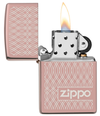 Zippo Feuerzeug hochglanzpoliert Rose Gold Geometric Pattern Wellen Logo Online Only geöffnet mit Flamme