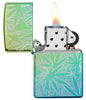  Zippo Feuerzeug 360 Grad Design Hochglanz Grün mit Hanfblättern und Pilzen geöffnet mit Flamme