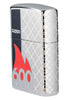 Zippo Feuerzeug 600 Million Seitenansicht ¾ Winkel in hochglanzpolierter Chrom Optik mit 360° Laser Gravur mit Feuerzeugnamen umrandet von einer roten Flamme und mit einem seitlichen schwarzen Balken