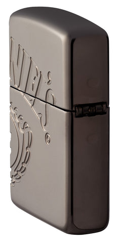 Seitenansicht hinten Zippo Feuerzeug grau glänzend mit Jack Daniel's Logo über drei Seiten