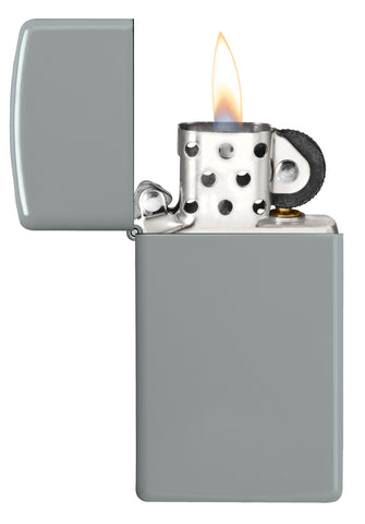 Zippo Feuerzeug Slim Flat Gray Grau Matt geöffnet mit Flamme