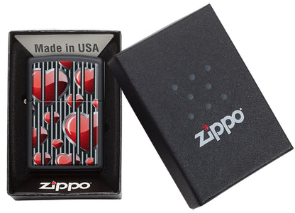 Zippo Feuerzeug schwarz Herzen hinter Gittern in offener Box