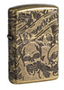 Frontansicht 3/4 Winkel Zippo Feuerzeug antik Messing mit tief eingravierten Totenköpfen