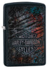 Frontansicht 3/4 Winkel Zippo Feuerzeug schwarz mit Harley Davidson Logo auf buntem Hintergrund