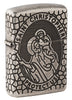 Zippo Armor® Feuerzeug Frontansicht ¾ Winkel in chrom antik mit Sankt Christopherus Abbildung tief eingraviert in ovaler Form umgeben von Wabenmuster