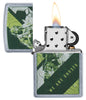 Zippo Feuerzeug Tom Clancy's Ghost Recon® grüne Tarnfarben mit Soldat geöffnet mit Flamme
