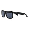 Zippo Sonnenbrille Frontansicht ¾ Winkel mit eckigem Rahmen und breiten Bügeln in schwarz mit weißem Zippo Logo